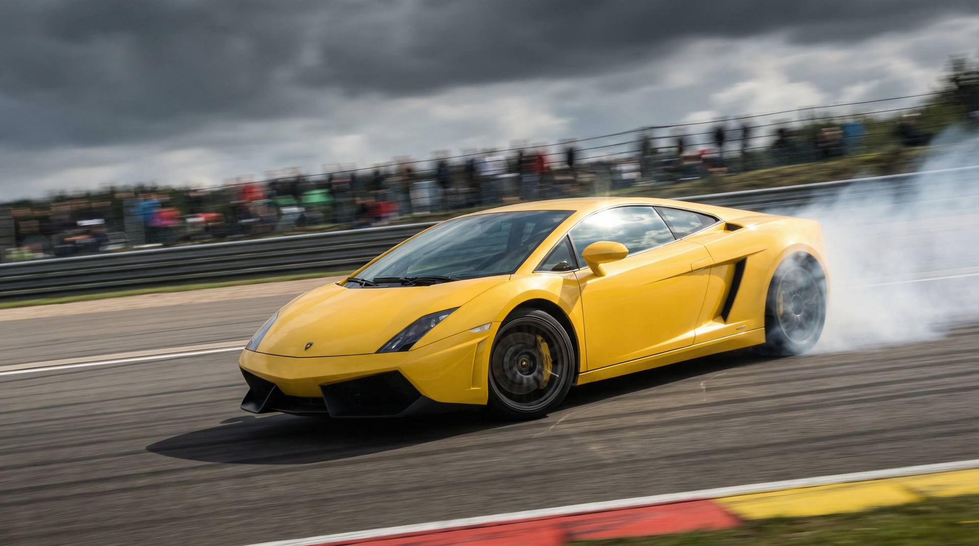 91赛道漂移短视频